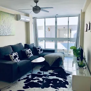 Beautiful Modern 100m From The Sea Apartamento