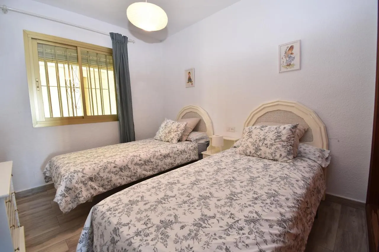 Apartamento vistas al mar y piscina Fuengirola