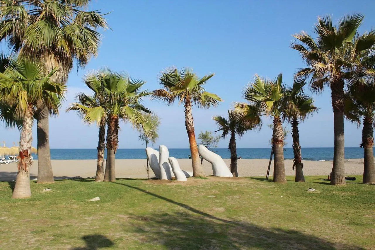 Apartamento vistas al mar y piscina Fuengirola 0*,  España